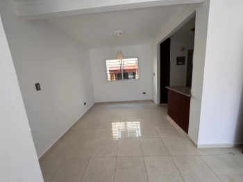 Apartamento de 3 habitaciones en venta en san isidro.