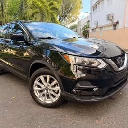 Nissan roquer sv 2021