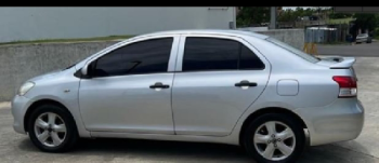 Toyota yaris 2007