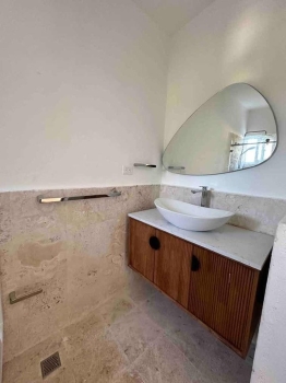 Villa de 4 habitaciones en venta en juan dolió.