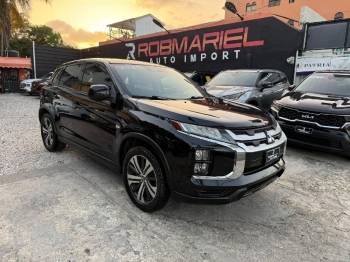 Mitsubishi outlander sport  es 2021