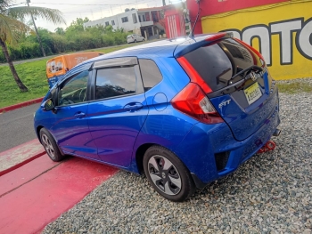 Honda fit aÑo 2018 en su lata la mas nueva  financiamiento disponible