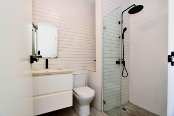 Alquilo apartamento en toree one 58