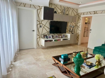 Descubre este espectacular apartamento en naco en piso alto