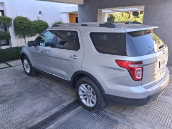 Ford explorer xl 2013