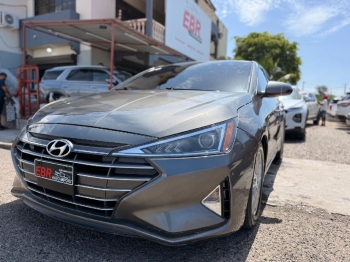 Hyundai elantra sel 2020