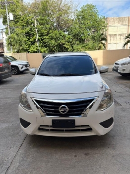 Nissan versa 2018 en peravia