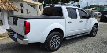 Nissan navara 2015 diesel 4x4