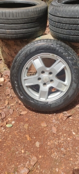 Aros jeep cherokee