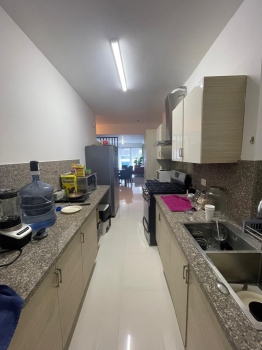 Apto. en el millón a pasos de la núñez de cáceres  156 m 3 habitacione