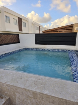 Villa en alquiler  punta cana – próxima a downtown