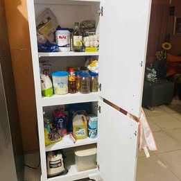 Estante de cocina moderno