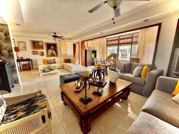 Apartamento en venta en urbanización real.