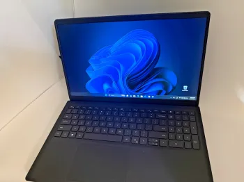 Laptop dell inspiron 15 3511 i5-1035g1 cpu 20gb ram 256 ssd windows 11