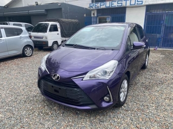 Toyota vitz año 2019