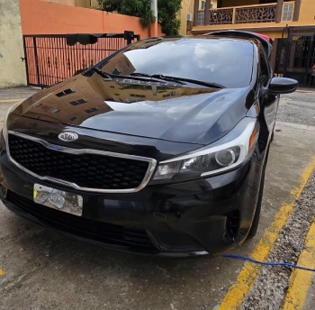 ???? kia forte 2017 automático  motor 2.0  excelente condición