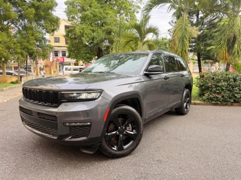 Jeep grand cherokee limited l 2022  4x4 techo panoramico 3 filas de as