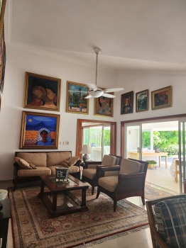 Villa en venta en juan dolio.