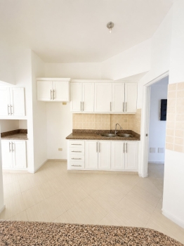 Apartamento de 2 habitaciones en venta en juan dolio.