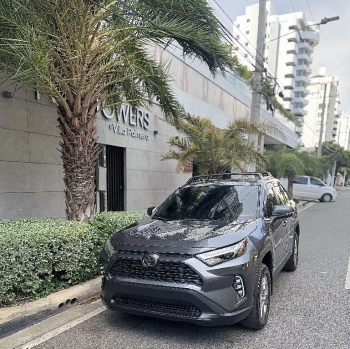 Toyota rav4 xle 2023
