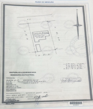 Edificio comercial y con apartamentos en urb. renacimiento de 536.49 m
