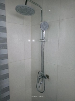 Ducha superficial para baño