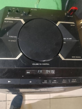 Torre de sonido sony mhc v4d