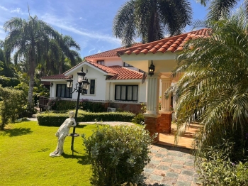 Vendo villa en juan dolio