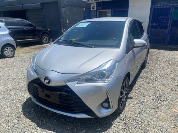 Toyota vitz recien importado aÑo 2020 excelentes condiciones