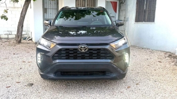 Toyota rav4 le 2020