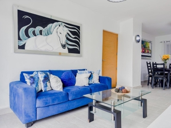 Apartamento en venta en riviera colonial.