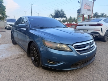 Ford taurus sport 2011
