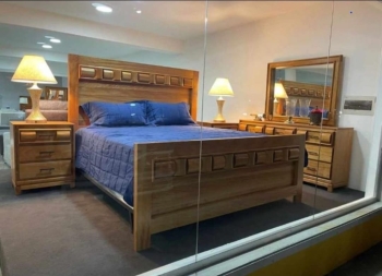Juego de habitacion en madera de caoba