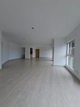 Apartamento en venta en riviera colonial.