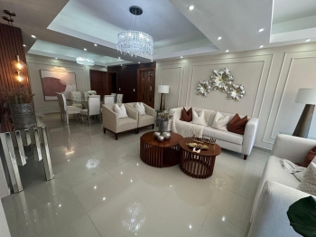 Apartamento amueblado de tres habitaciones en  mirador norte