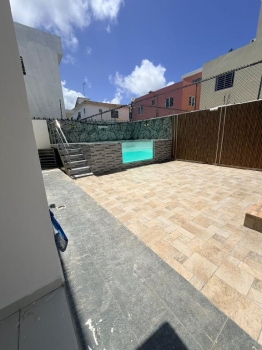 Casa moderna en venta en prado oriental  3 habitaciones jacuzzi y 4 pa