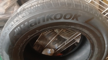 Se vende dos gomas 235/65/17 usadas para honda crv marca hankook corea