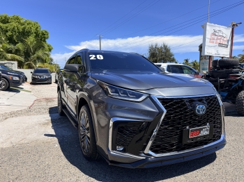 Toyota highlander xle 2020