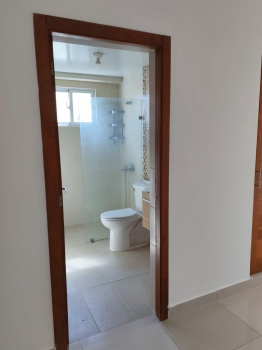 Apartamento 3 habitaciones 2 parqueos con ascensor en mirador sur