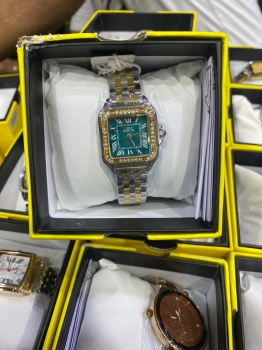 Reloj diferentes  en santo domingo este