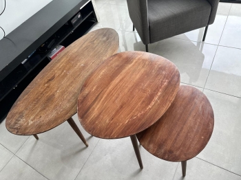 Juego de 3 mesitas auxiliares de madera – para restaurar