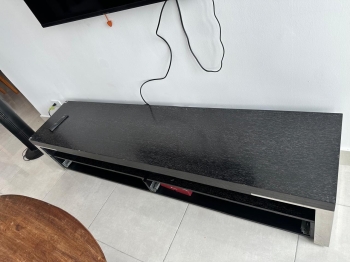 Mueble de tv negro