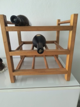 Botellero hutten  barnizado
