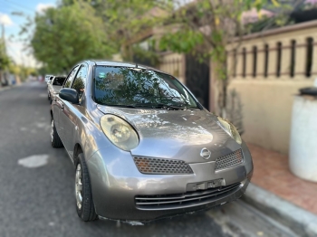 Vendo nissan march 2006