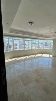 Vendo apartamento en urbanizacion real proximo a la 27 de febrero de 3
