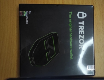 Trezor one original nuevo negro y blanco