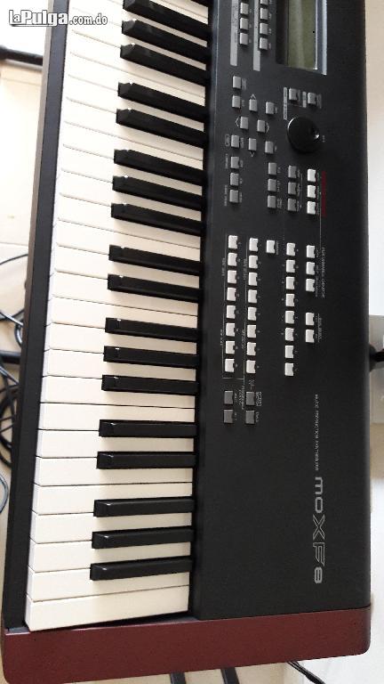 Piano Yamaha Motif MOXF8 Foto 6351900-2.jpg