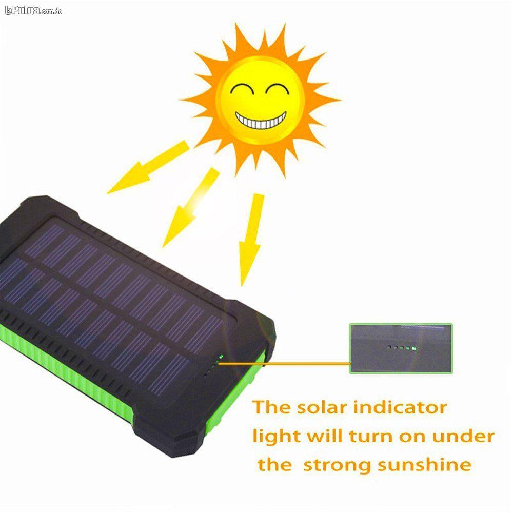 Cargador Portatil Solar / Power Bank / Resistente Al Agua Foto 6565559-4.jpg