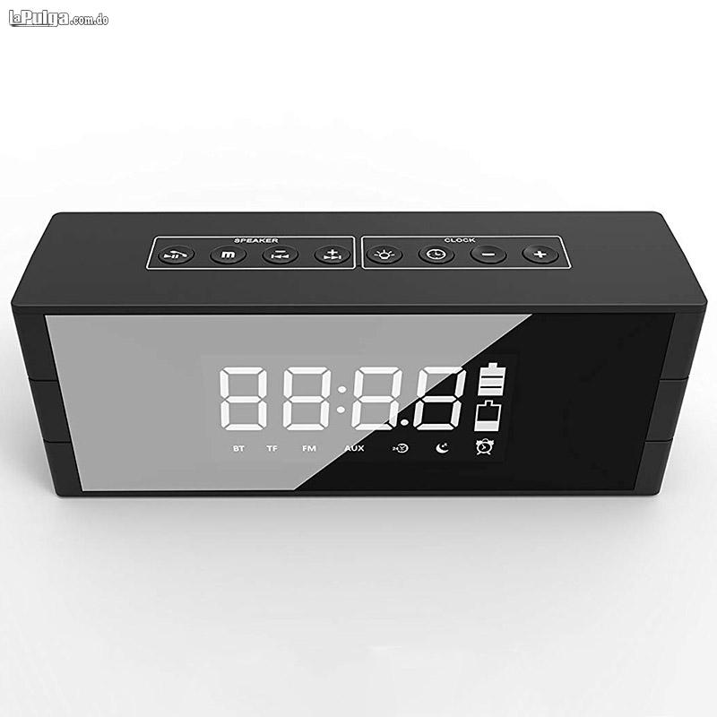 Bocina Bluetooth Portátil Marca VAYBEO Reloj Despertador con Espejo Foto 6792598-1.jpg