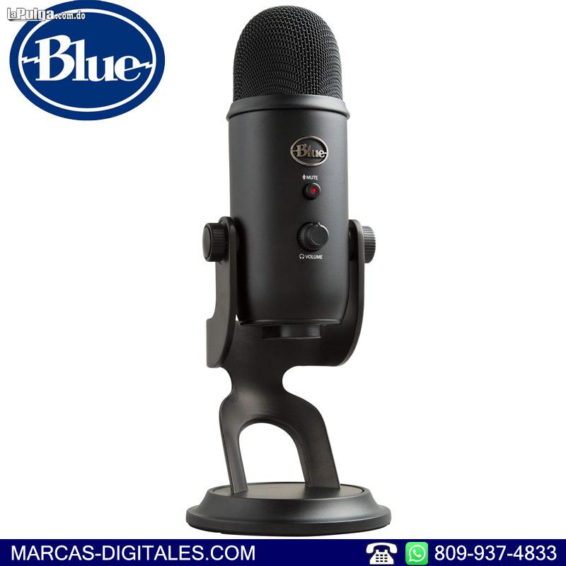 Blue Yeti Microfono Condensador USB de Estudio Color Negro Blackout Foto 7024981-1.jpg